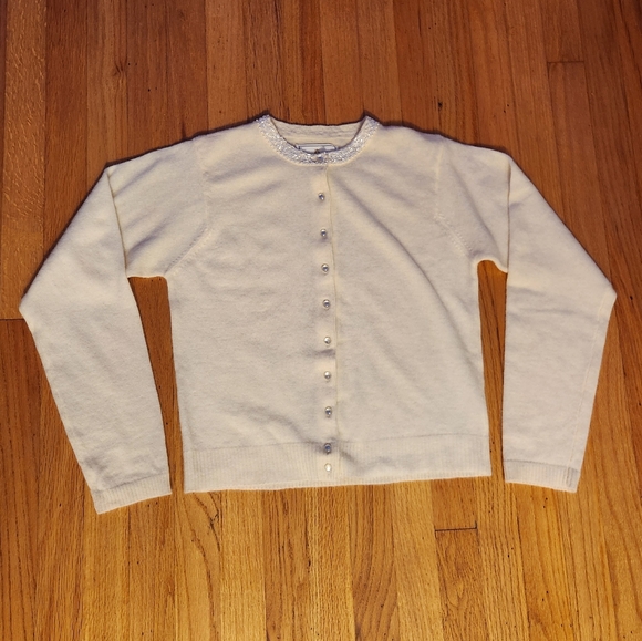 Express Tricot Lambswool/Angora Cardigan with Embellished Neckline Size Medium - Picture 13 of 13